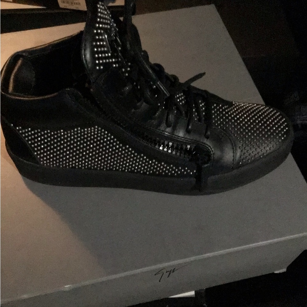 Mens Giuseppe size 8
